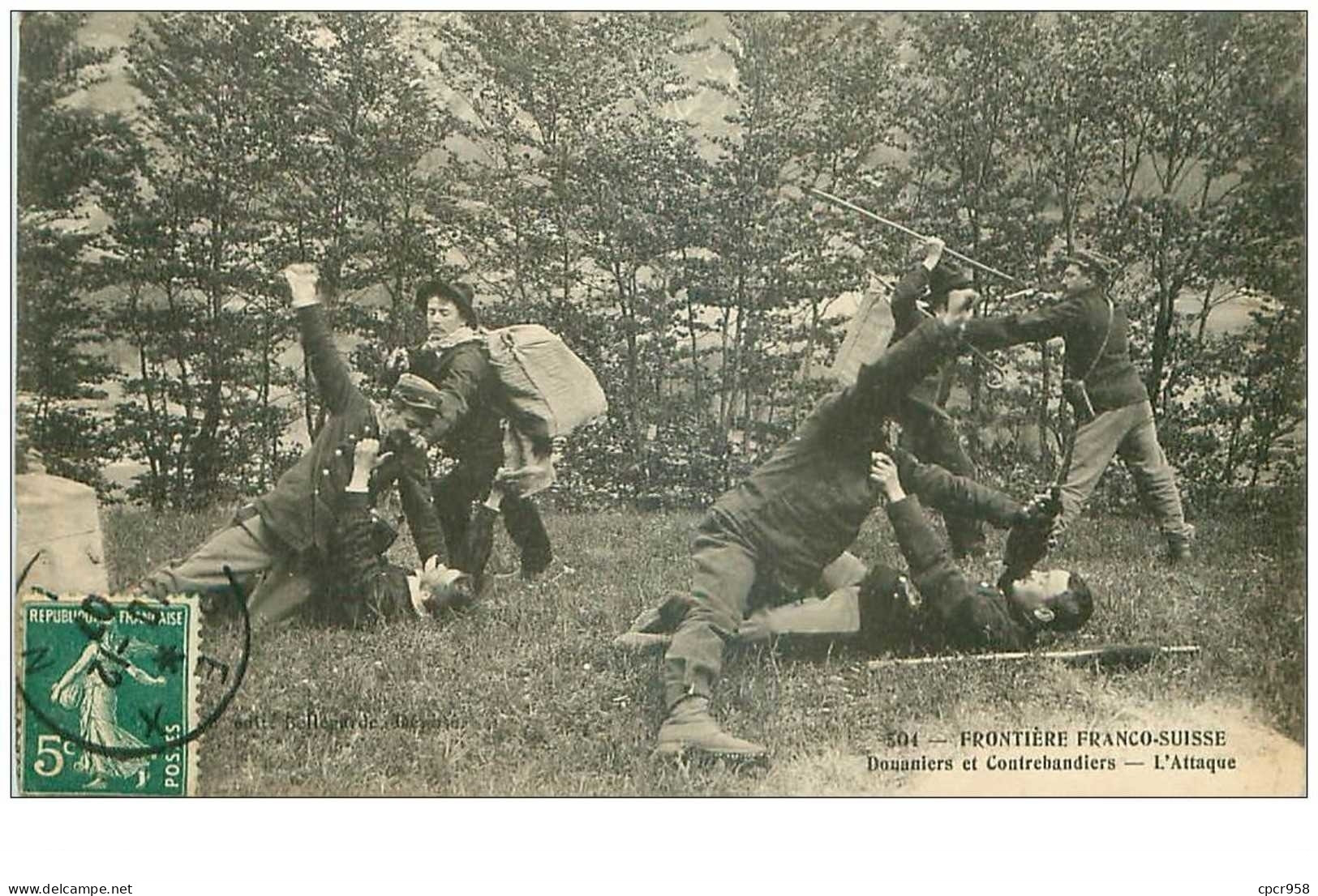 Metier. N°33739.douaniers Et Contrebandiers.l Attaque - Politie-Rijkswacht