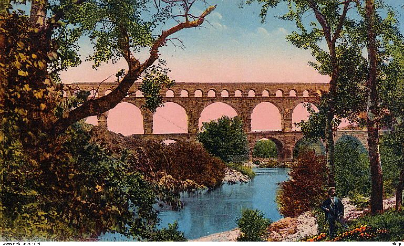 0-30346 01 02 - PONT DU GARD -  LES BORDS DU GARDON - Remoulins