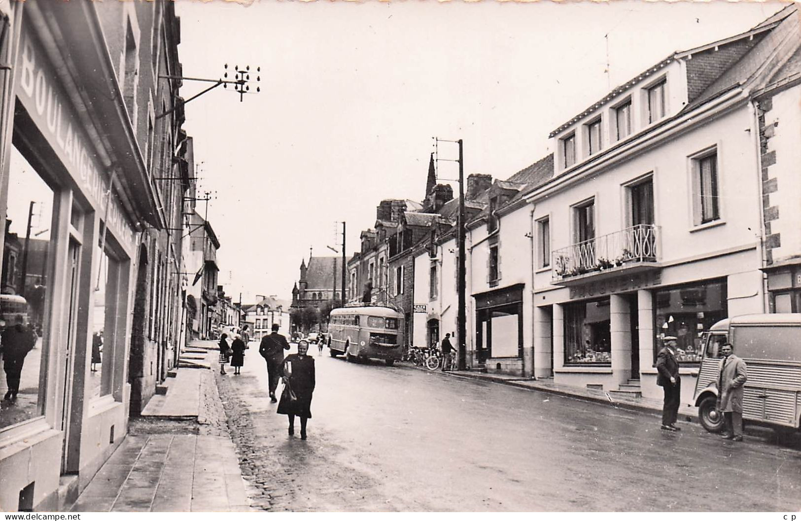 Baud -  Autobus -  Tube Citroen - Rue De La Mairie - CPSM °J - Baud