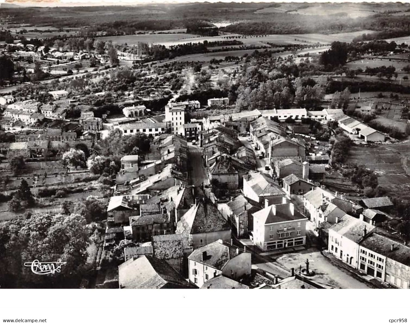 88 .  N°200826  .  DOMPAIRE .  PLACE JULES FERRY  .  CPSM . 14,5 X 10,5 - Dompaire