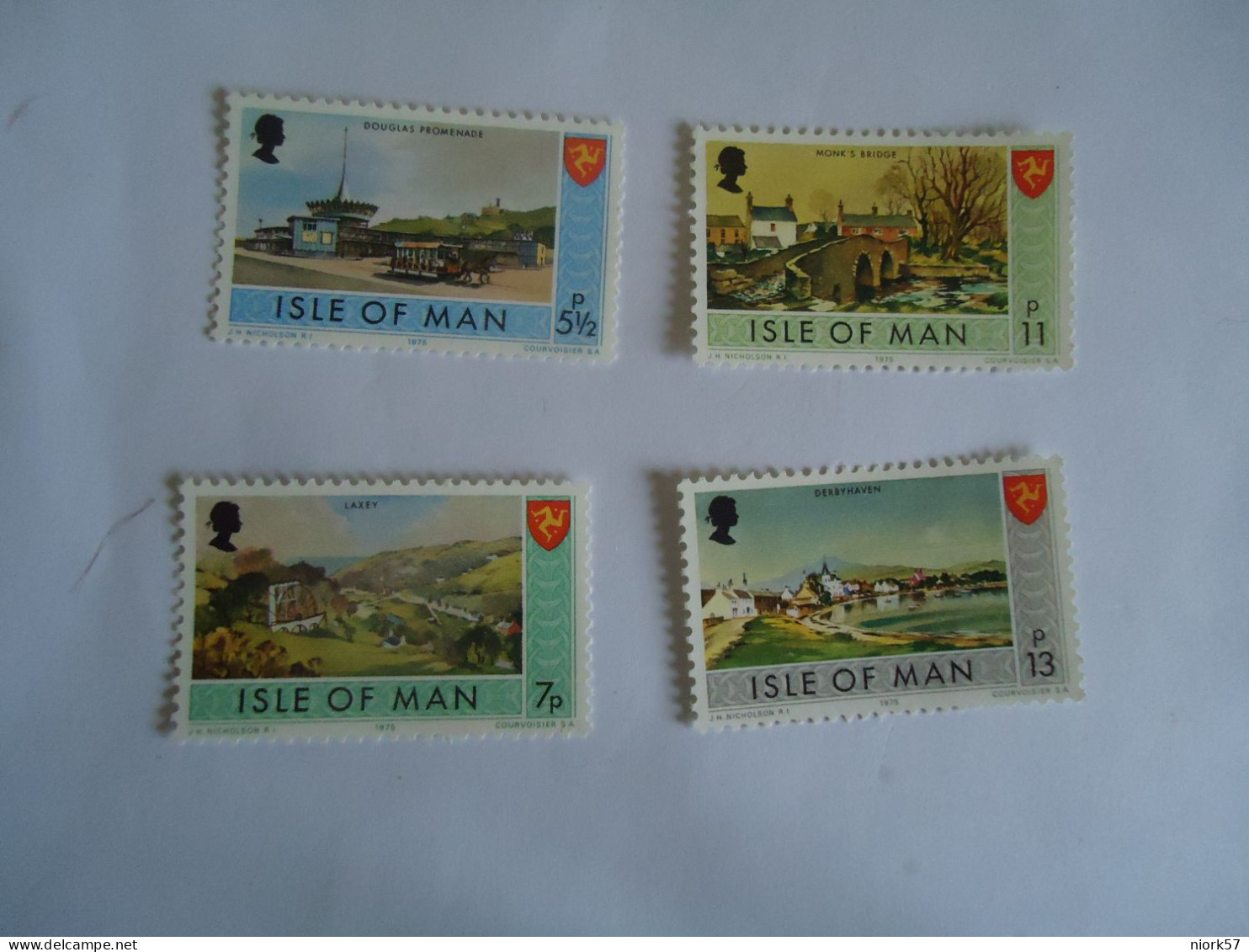 ISLE OF MAN   MNH SET 4 LANDSCAPES - 1977