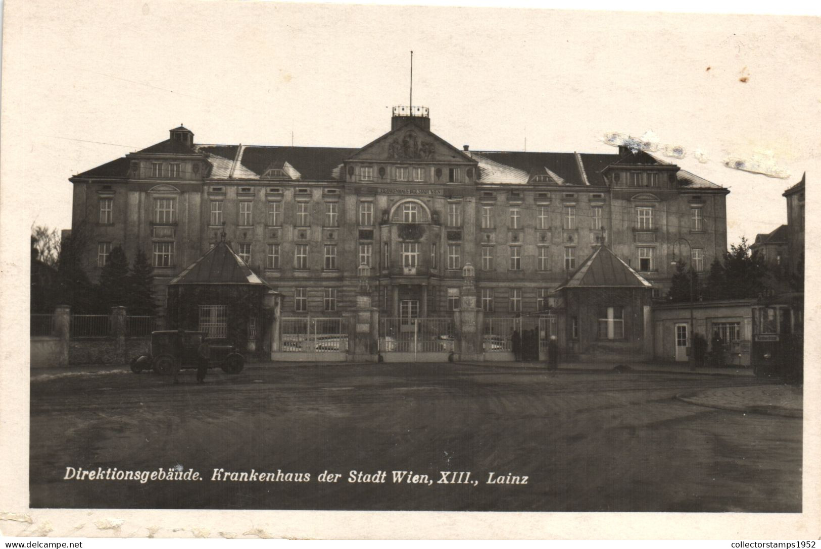 VIENNA, HOSPITAL, ARCHITECTURE, CAR, AUSTRIA, POSTCARD - Vienna Center