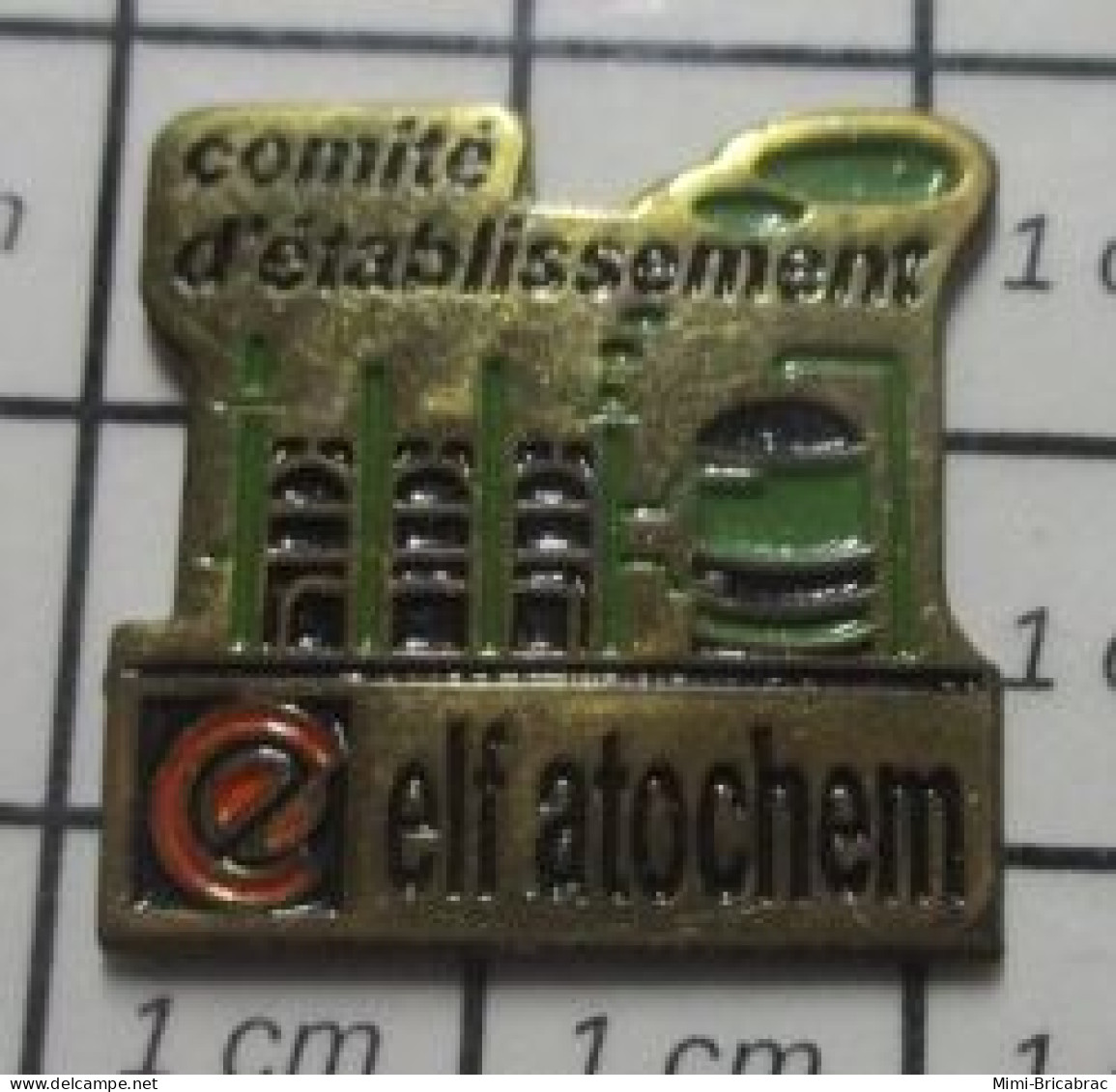 713B Pin's Pins / Beau Et Rare : CARBURANTS / ELF ATOCHEM COMITE D'ETABLISSEMENT - Brandstoffen