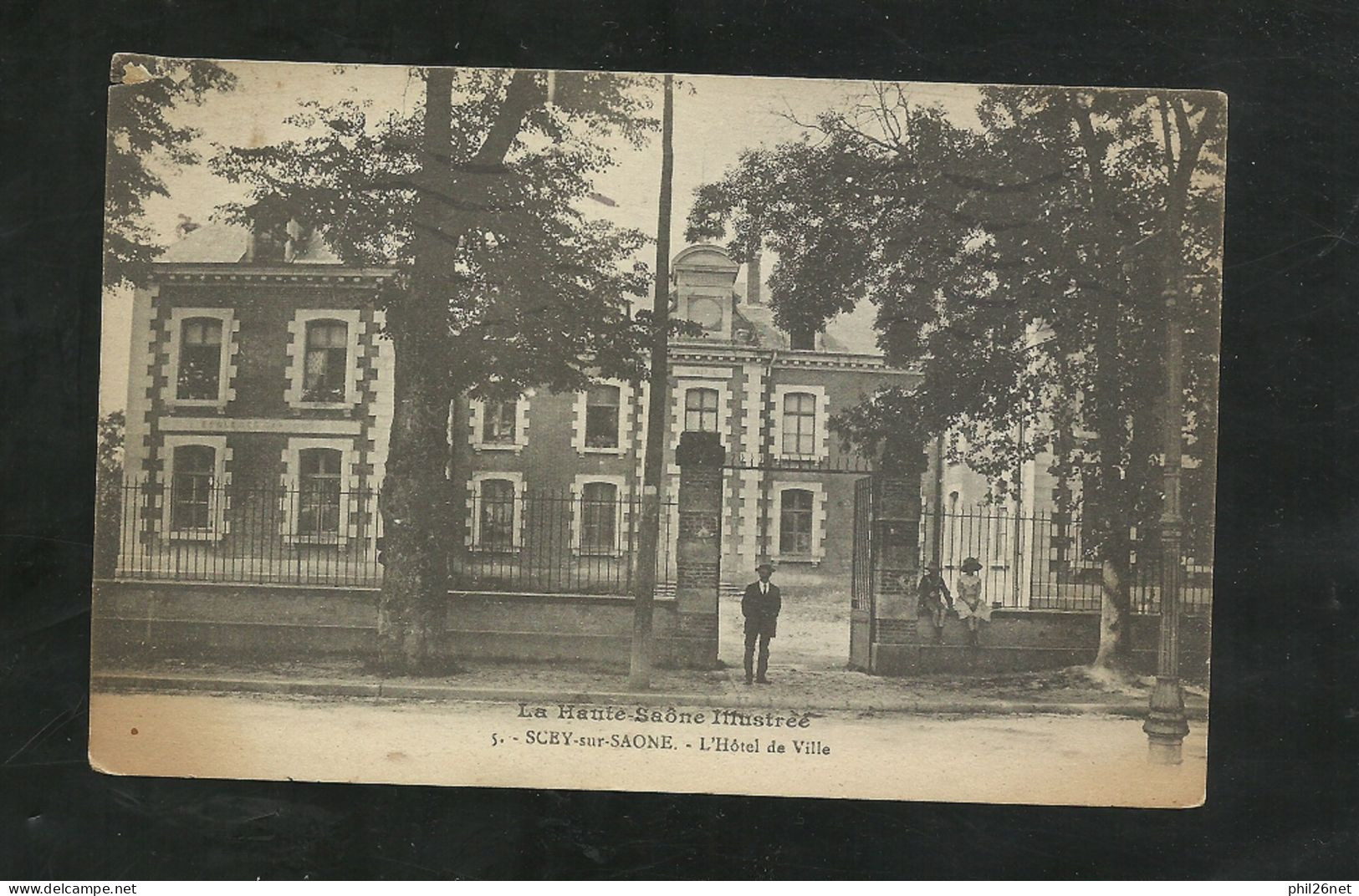 CPA Imp.Reuchet-Ougier Fougerolles Haute Saône 5. Scey Sur Saône -L'Hôtel De Ville 6/8/1946 Avec Les N° 673 Et 713 B/TB - Scey-sur-Saône-et-Saint-Albin