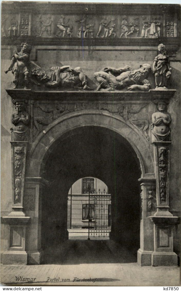 Wismar - Portal Vom Fürstenhof - Wismar