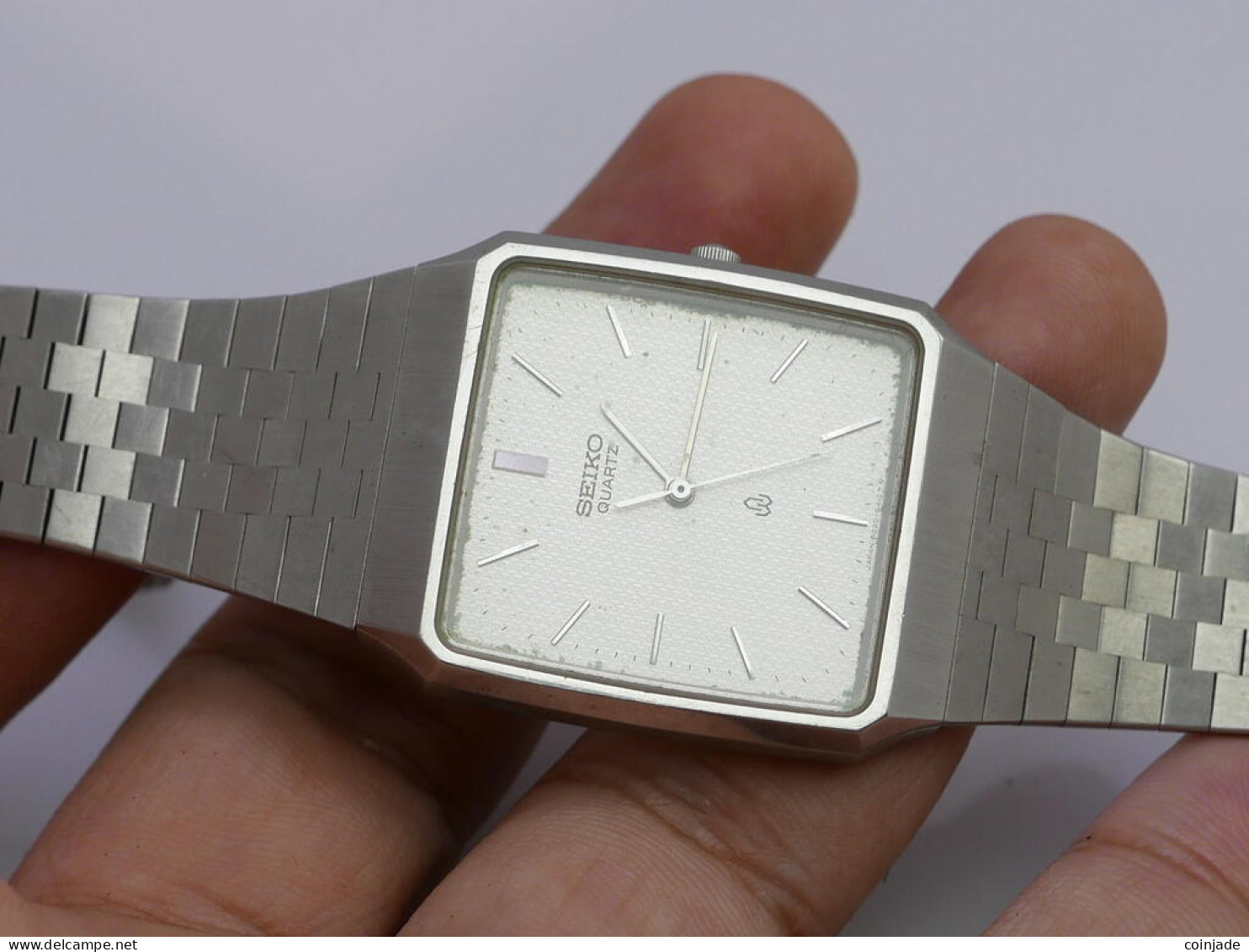 Vintage Seiko 6030 5340 Textured Dial Men Quartz Watch Japan Cushion Shape 29mm - Watches: Old