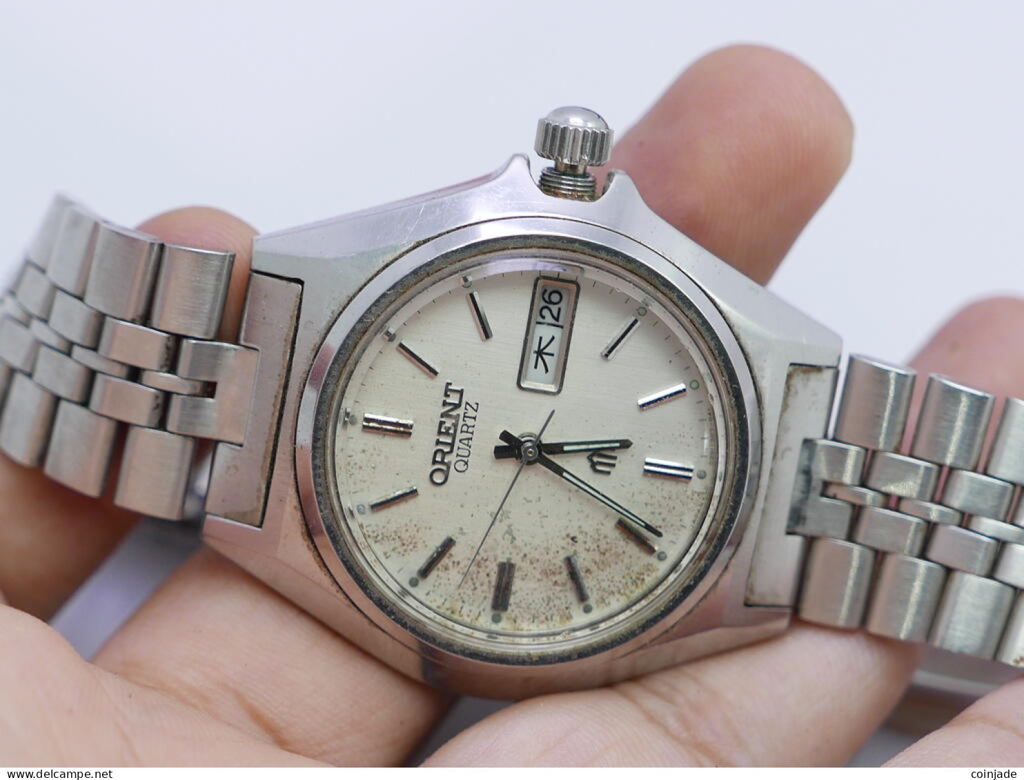 Vintage Orient KANJI DATE White Dial Men Quartz Watch Japan Round Shape 41mm - Watches: Old