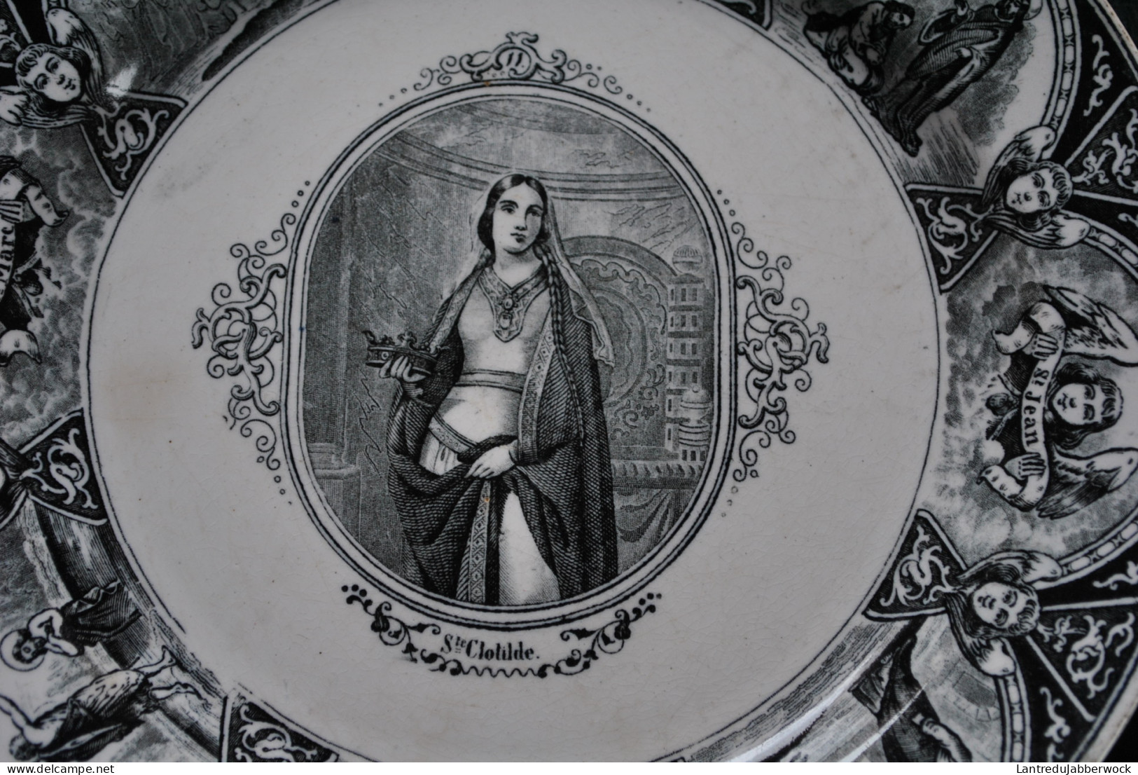  Ste Clotilde Assiette De La Série Du Décor Imprimé Noir Saints BF Keramis XIXè Murale Décorative Sainte BFK Boch Frères - Boch (BEL)