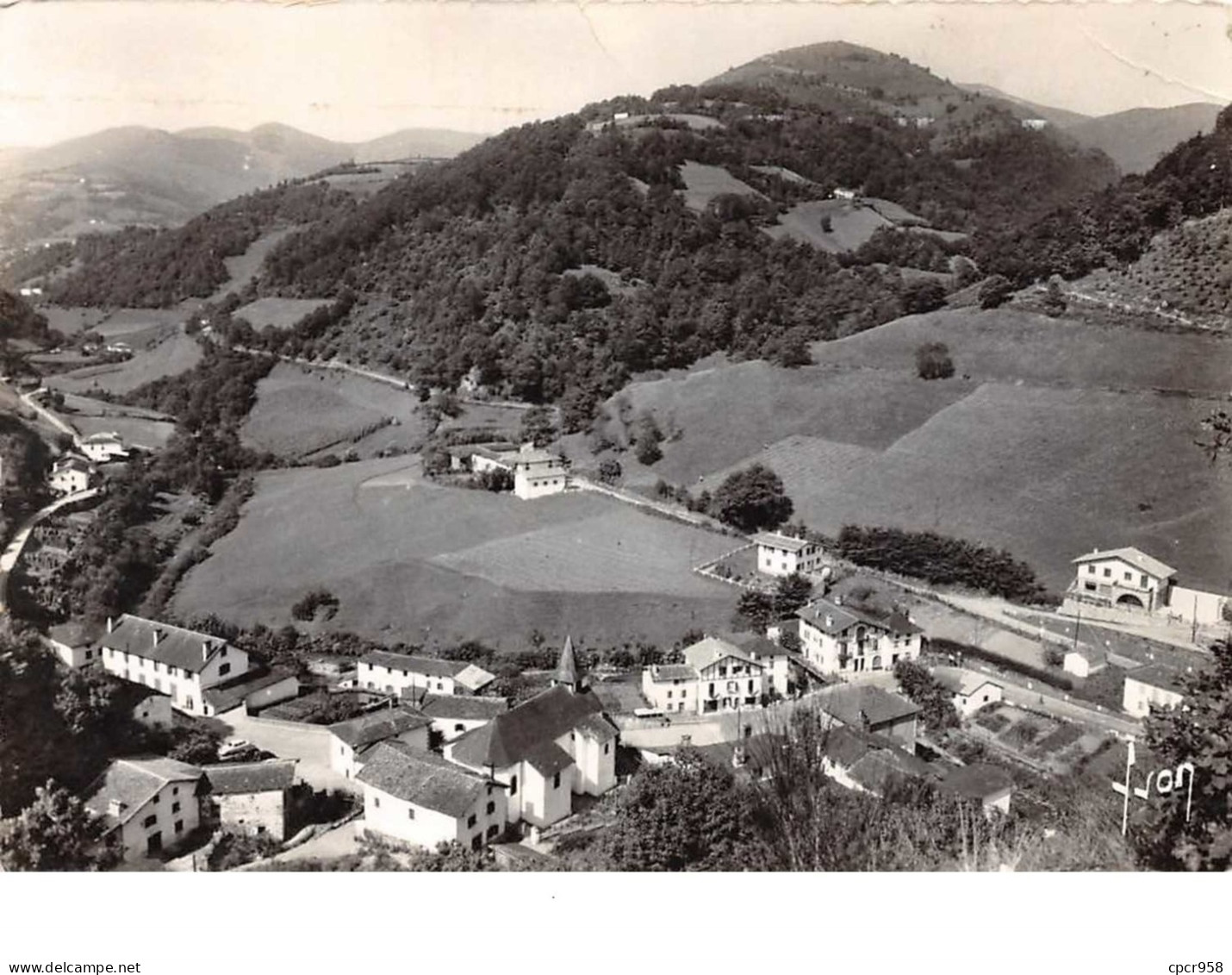 64 .  N°200594  .  ARNEGUY  .  VUE GENERALE  .  CPSM . 14,5 X 10,5 - Arnéguy