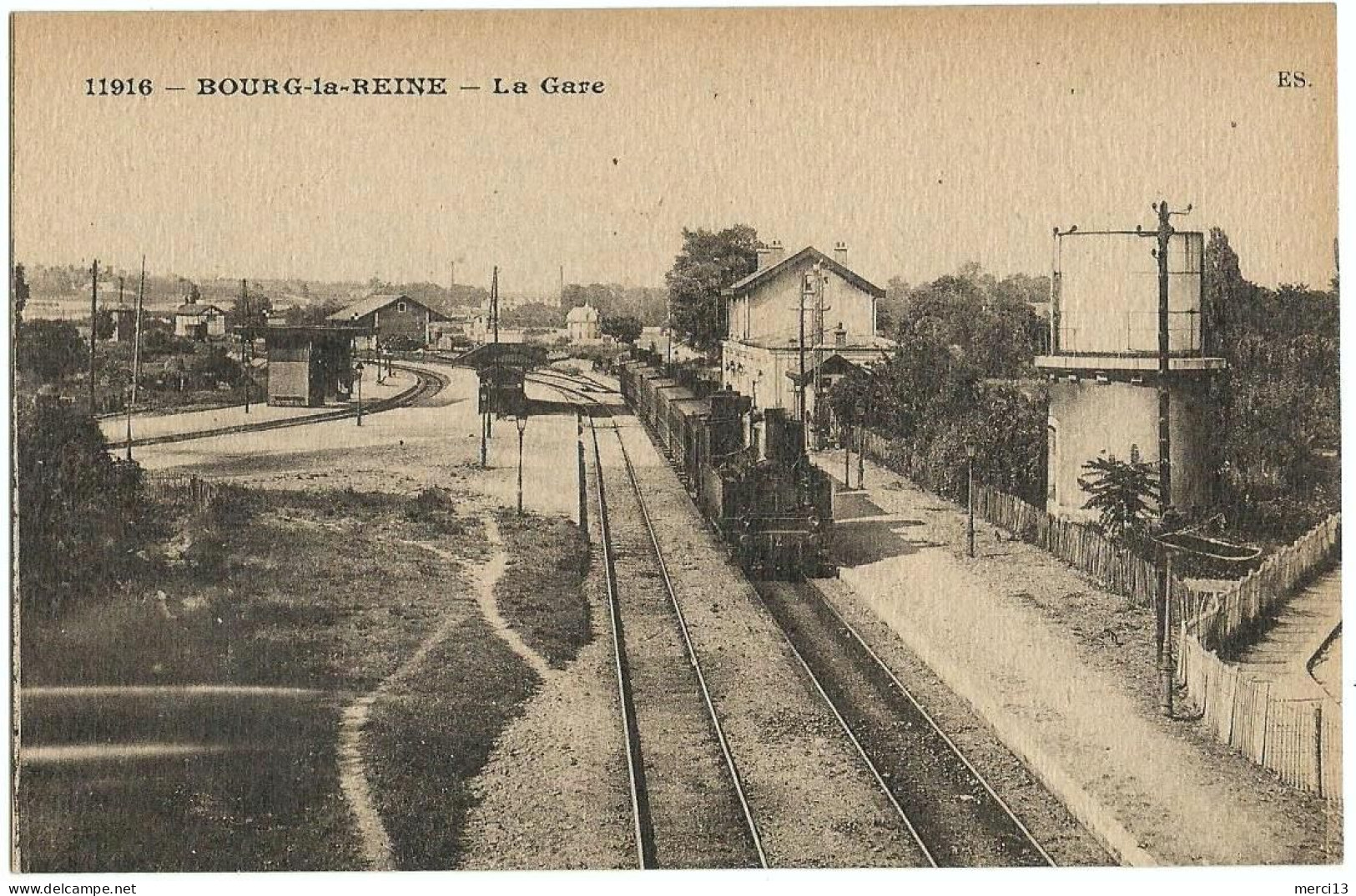 BOURG-LA-REINE (92) – La Gare. Editeur ES, N° 11916. - Bourg La Reine