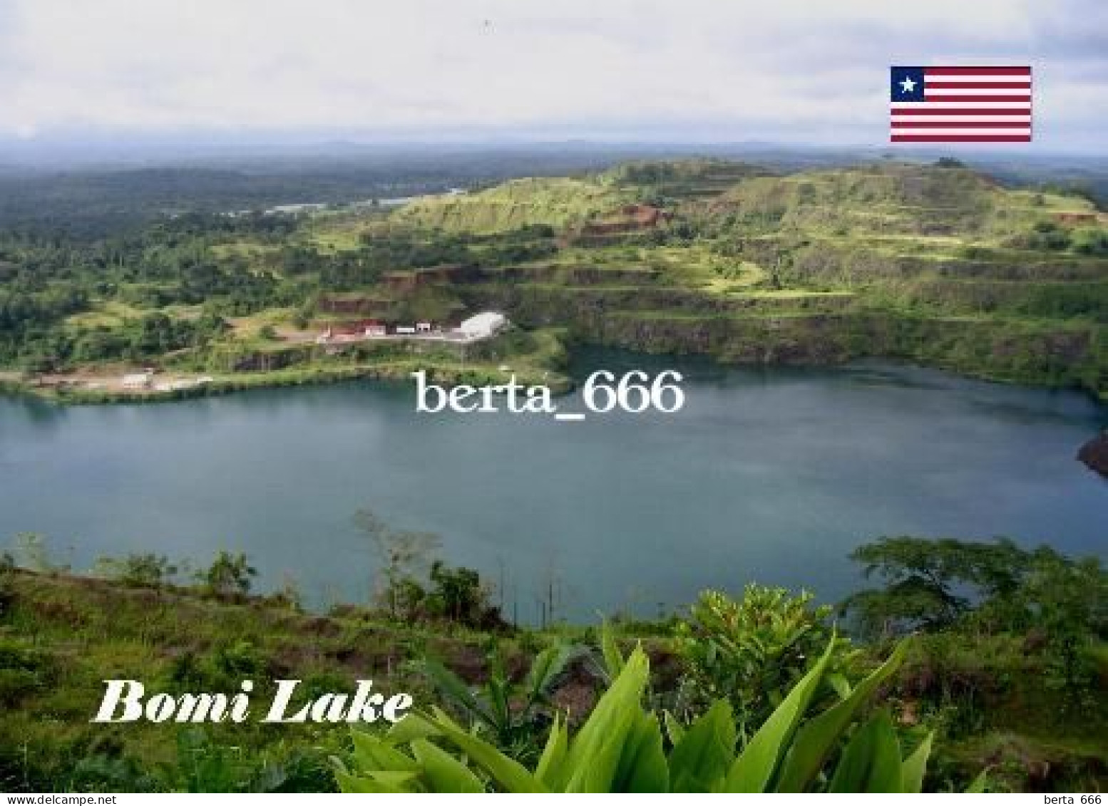 Liberia Bomi Lake New Postcard - Liberia