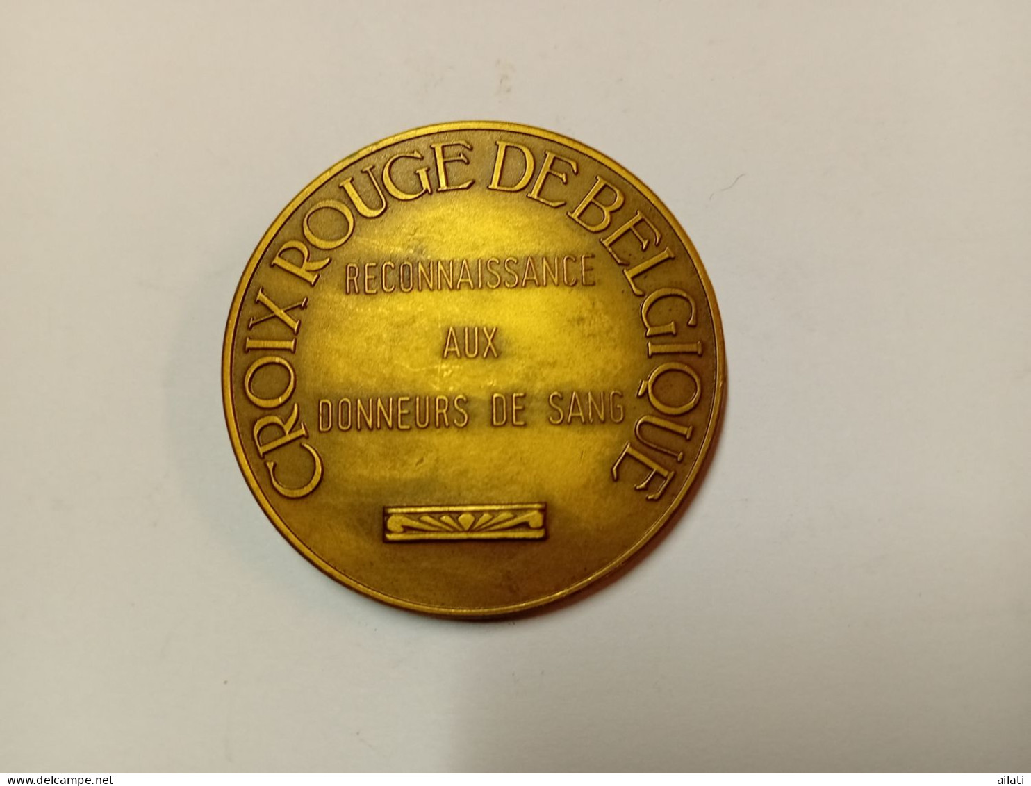 Médaille De La Croix Rouge Belges - Professionnels / De Société