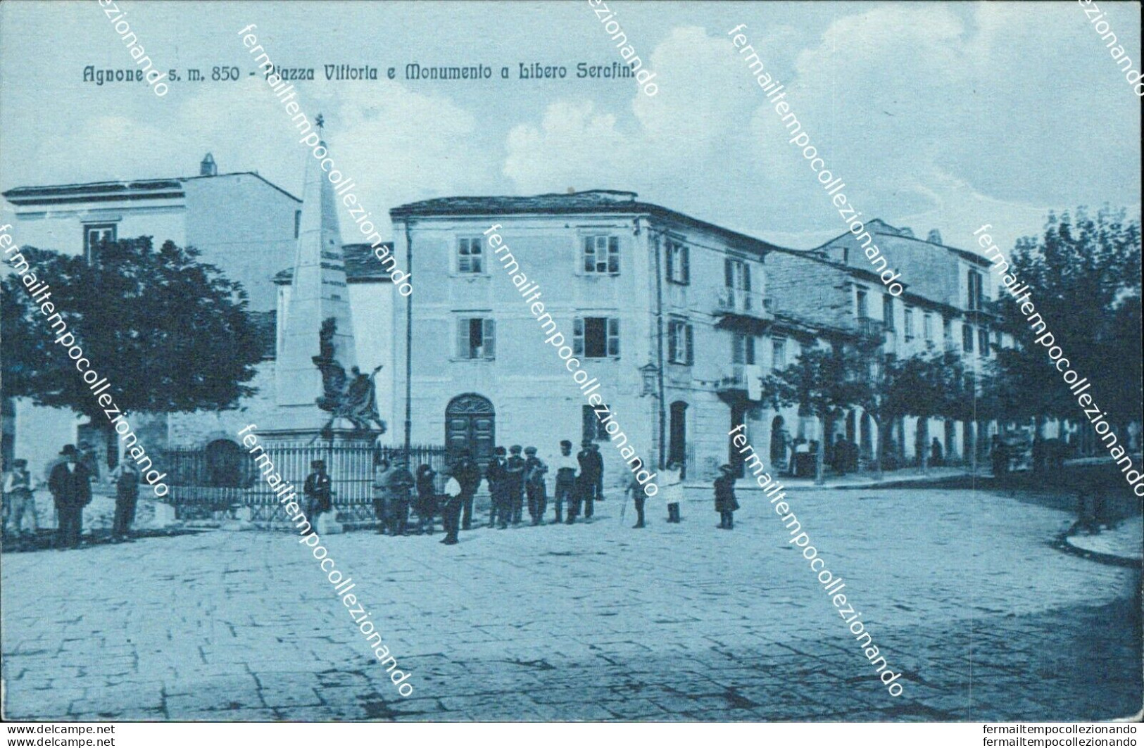 Cl451 Cartolina Agnone Piazza Vittoria E Monumento A Libero Serafini Campobasso - Campobasso