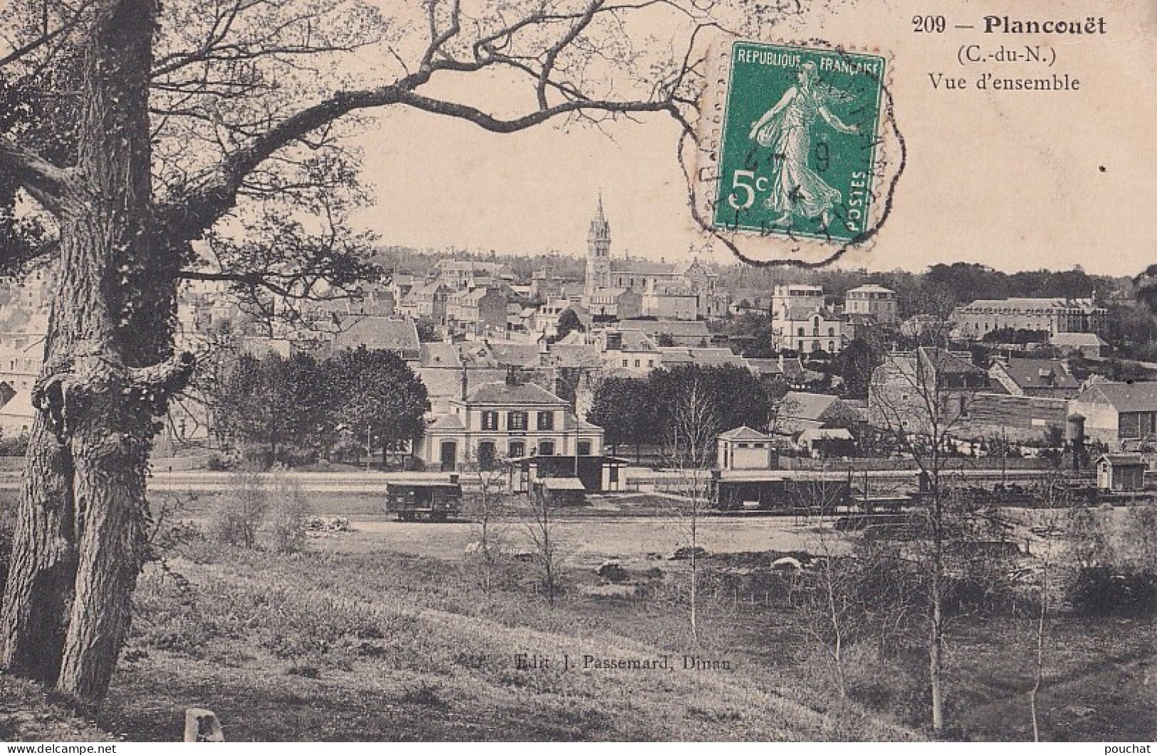 F17-22) PLANCOUET  - VUE D ' ENSEMBLE - GARE AVEC WAGONS - Plancoët