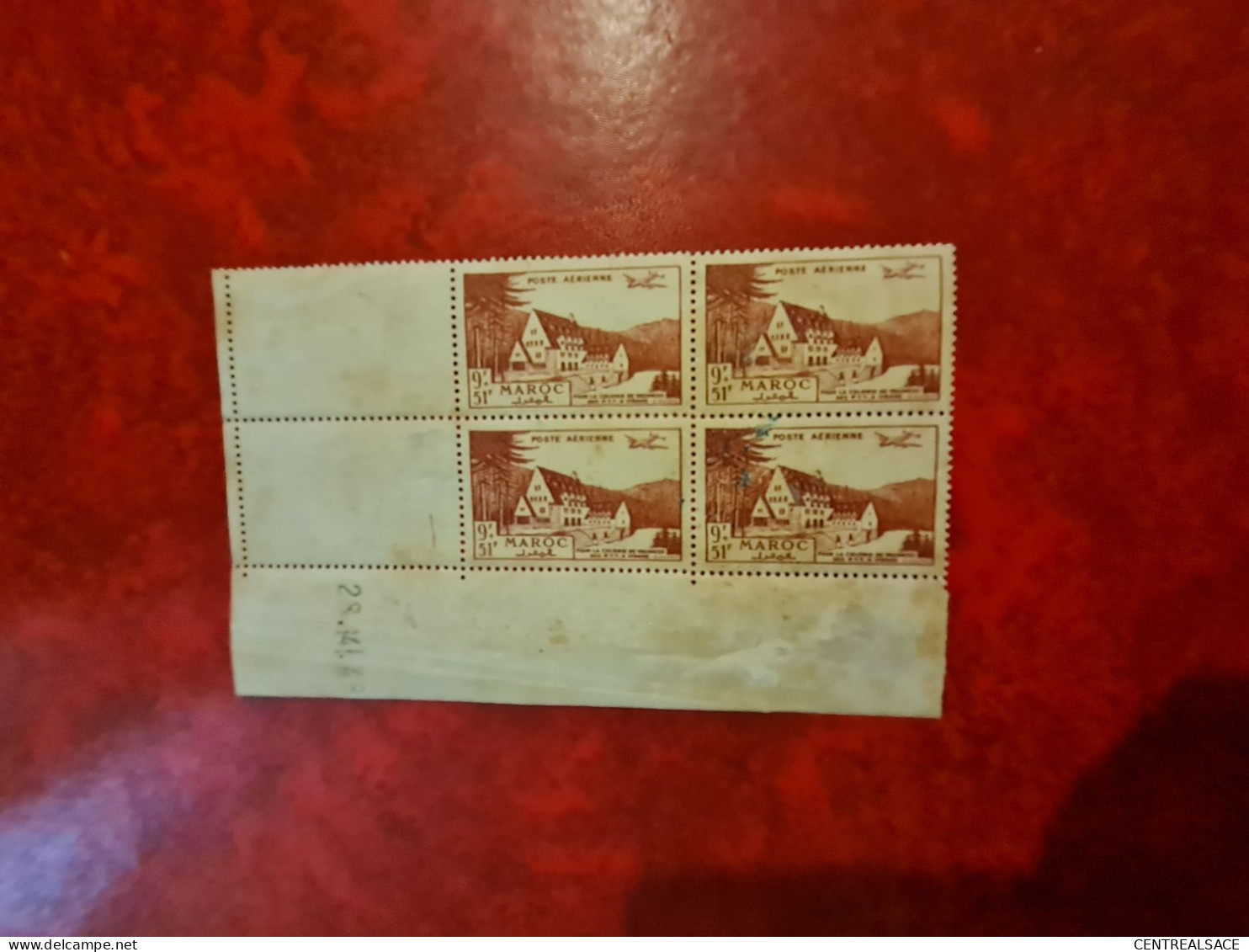 MAROC COIN DATE N° PA 69  DU    28/4/1948 - Unused Stamps