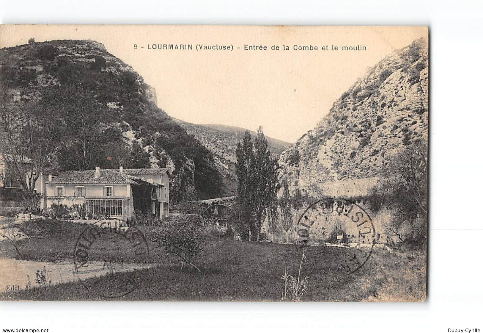 LOURMARIN - Entrée De La Combe Et Le Moulin - Très Bon état - Lourmarin