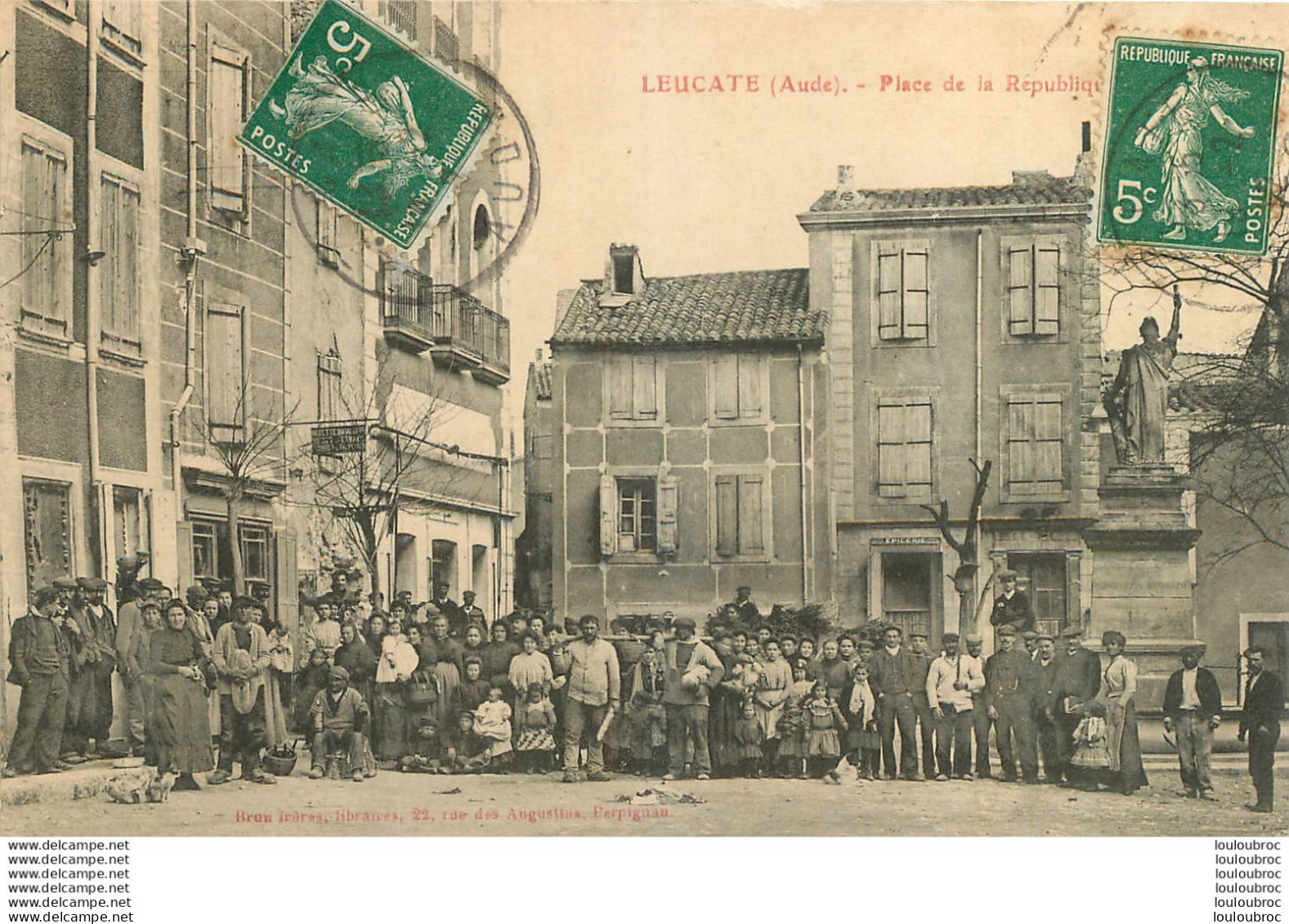 LEUCATE PLACE DE LA REPUBLIQUE - Leucate