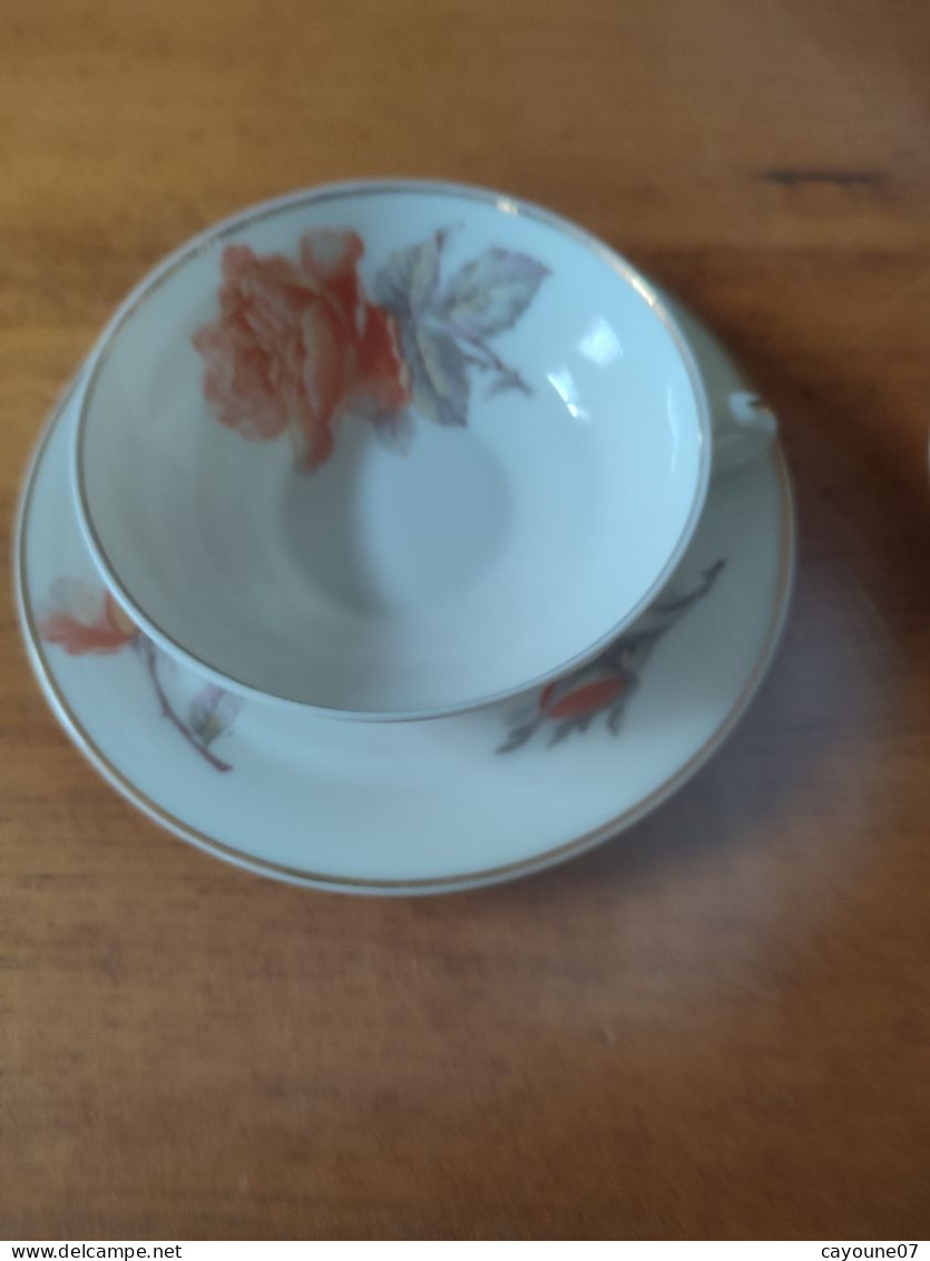 André Giraud & Cie service six tasses et sous-tasse à thé porcelaine de Limoges