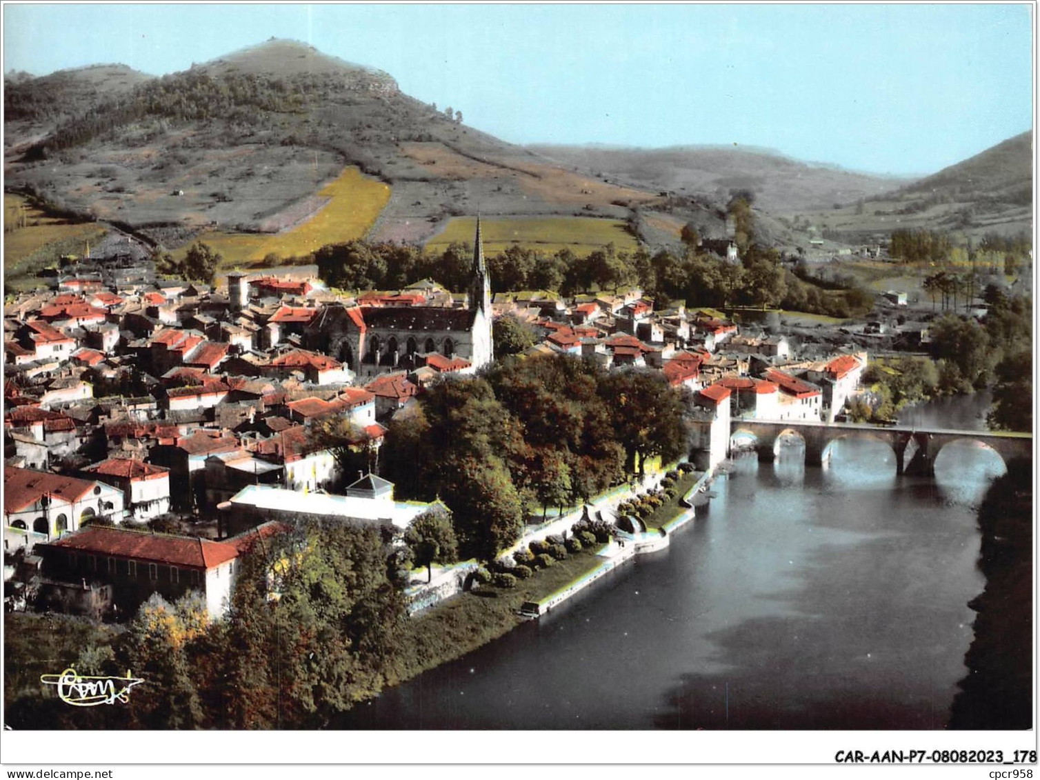 CAR-AANP7-82 CPSM-0642 - ST-ANTONIN-NOBLE-VAL - Vue Générale Aérienne - 15x10cm - Saint Antonin Noble Val