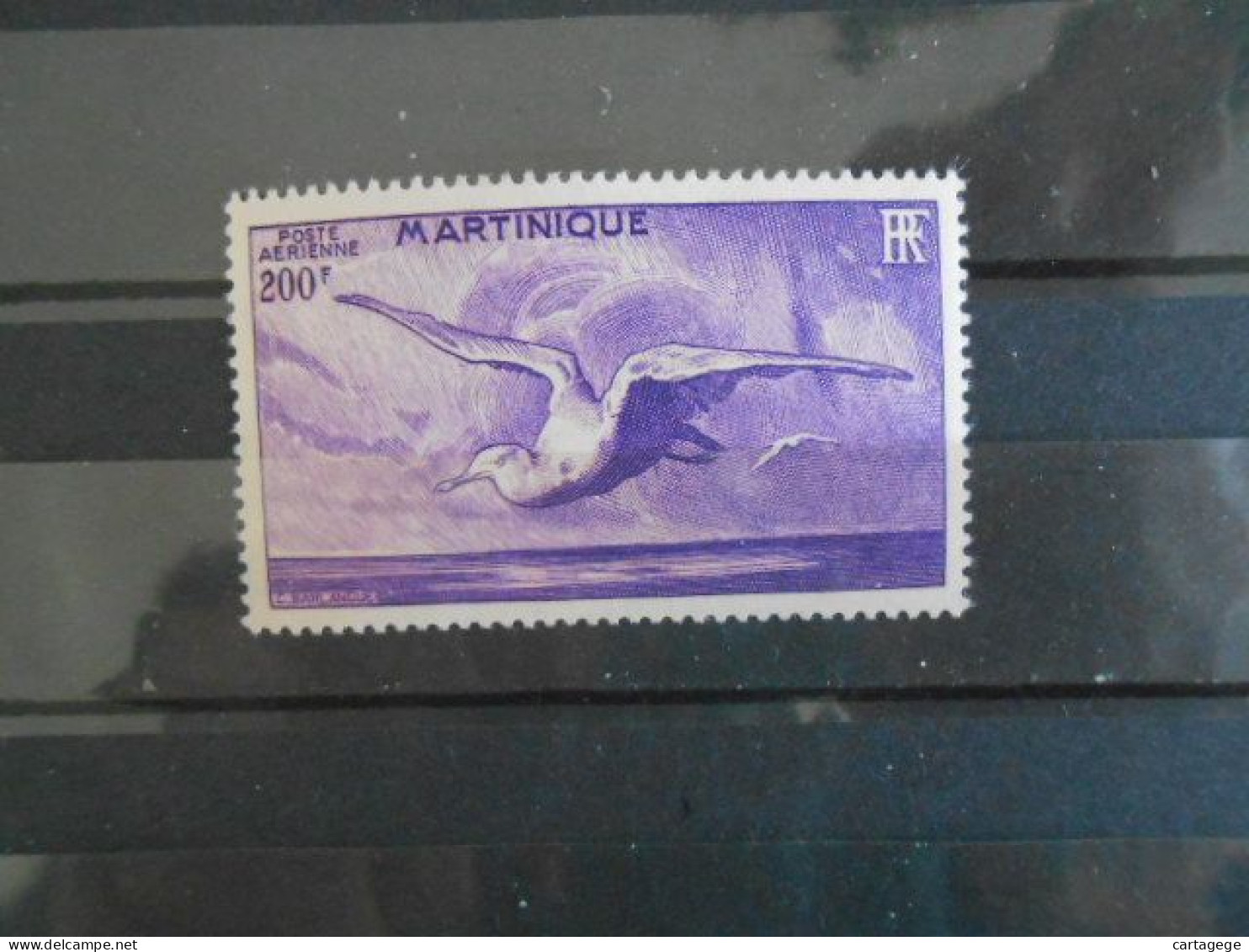 MARTINIQUE YT PA15  POSTE AERIENNE 200f. Violet* - Airmail