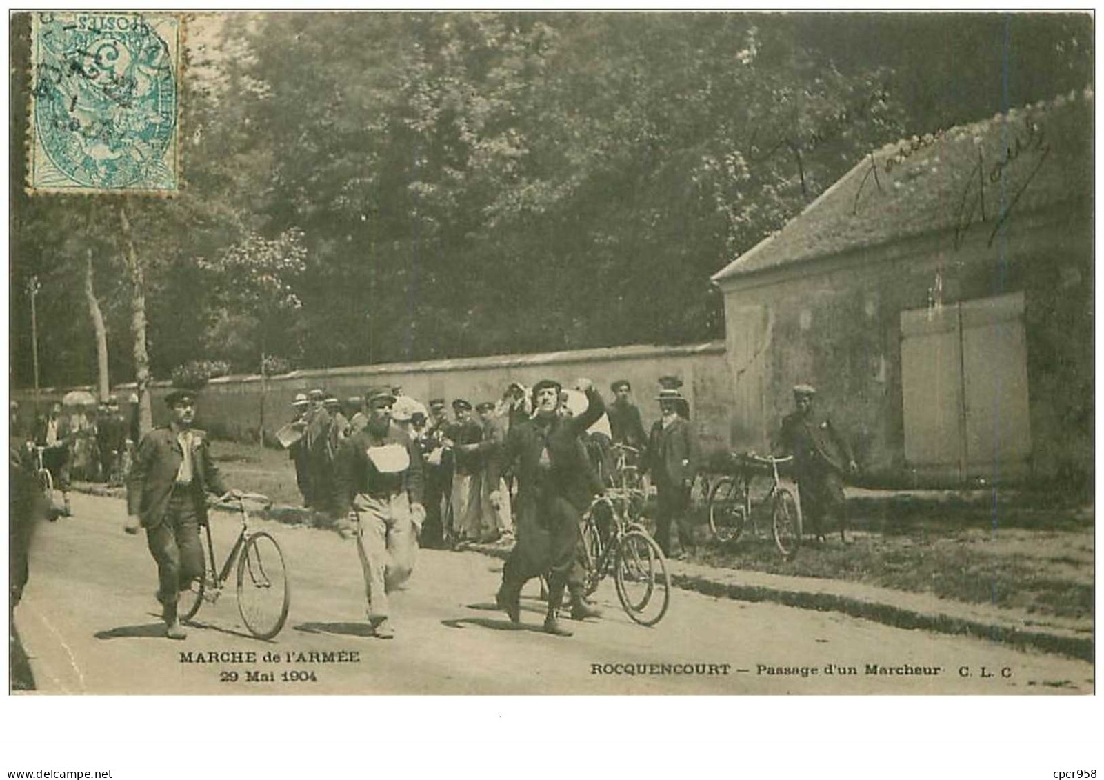 78.ROCQUENCOURT.n°13632.PASSAGE D'UN MARCHEUR.MACHE DE L'ARMEE.1904 - Rocquencourt