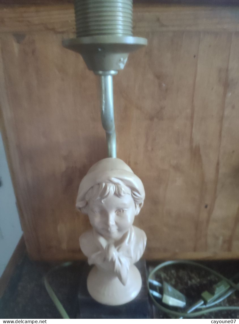 Sujet Plâtre Ou Terre Cuite Statue Buste Jeune Garçon Pied De Lampe - Plâtre