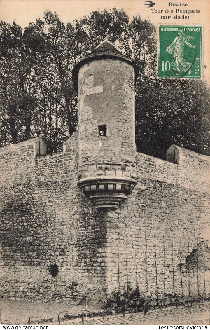 FRANCE - Decize - Vue Sur La Tour Des Remparts (XIIe Siècle) - Vue Générale - Carte Postale Ancienne - Decize