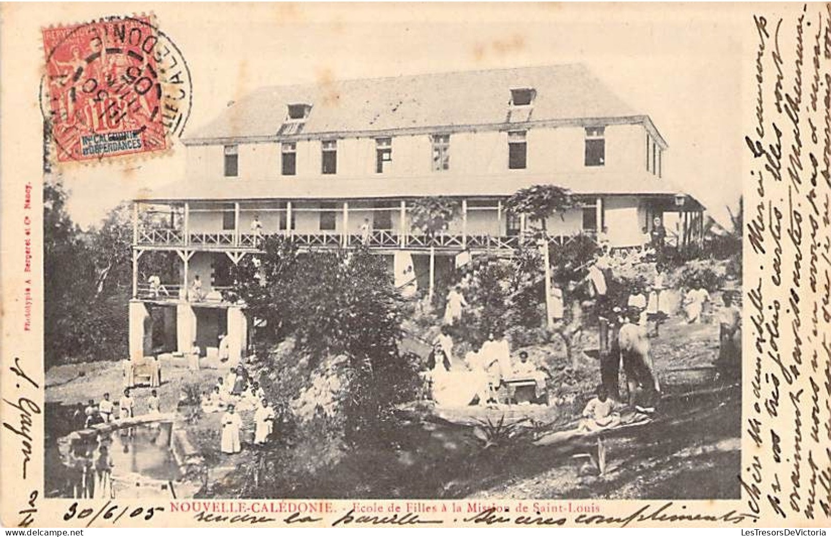Nouvelle Calédonie - Ecole Des Filles à La Mission Saint Louis - Animé - Carte Postale Ancienne - New Caledonia