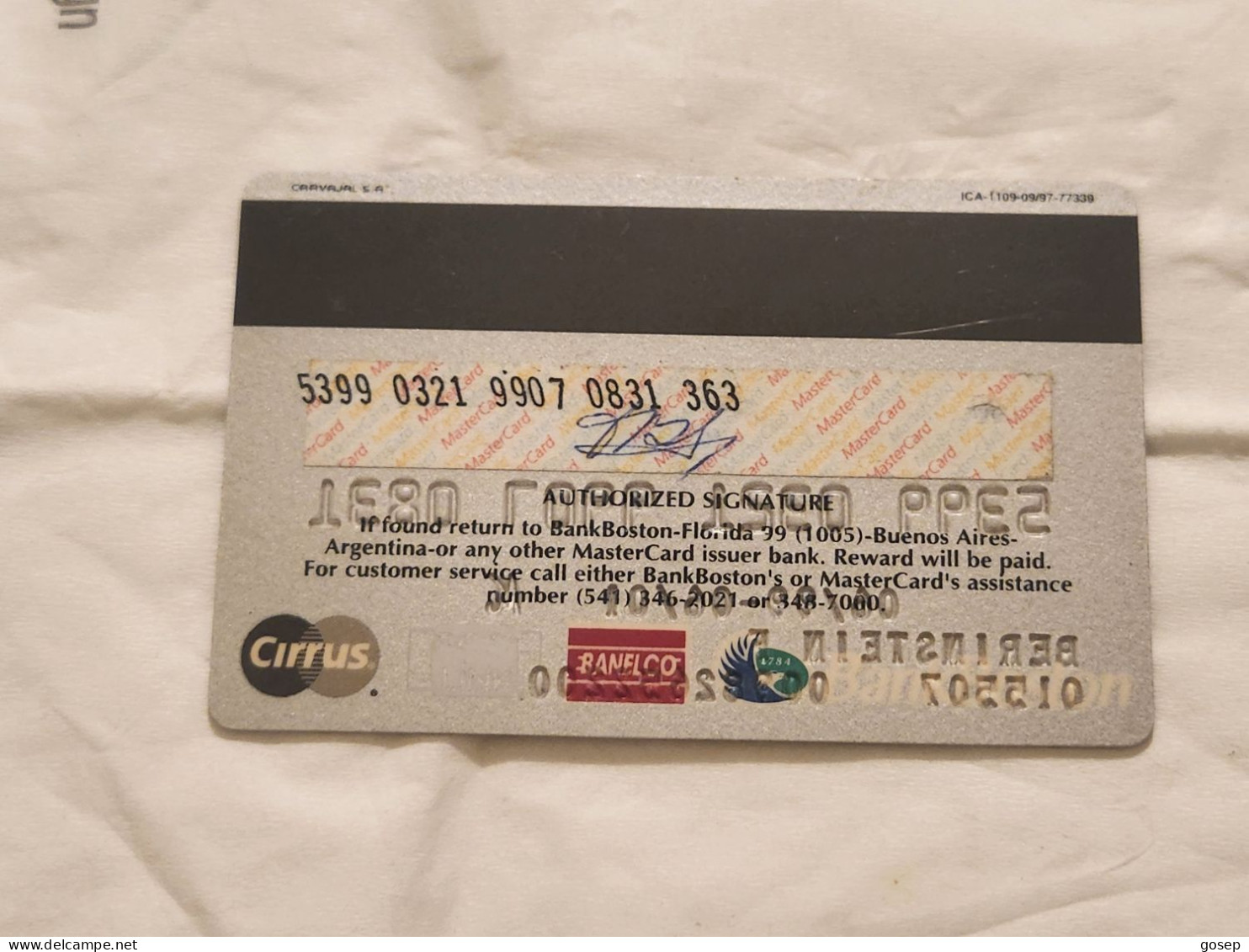 UNITED STATES-MILEAGE PLUS-BANK BOSTON CREDICT-MASTER CARD-(5399-0321-9907-0831)-(BERINSTEIN F)-used Card - Carte Di Credito (scadenza Min. 10 Anni)