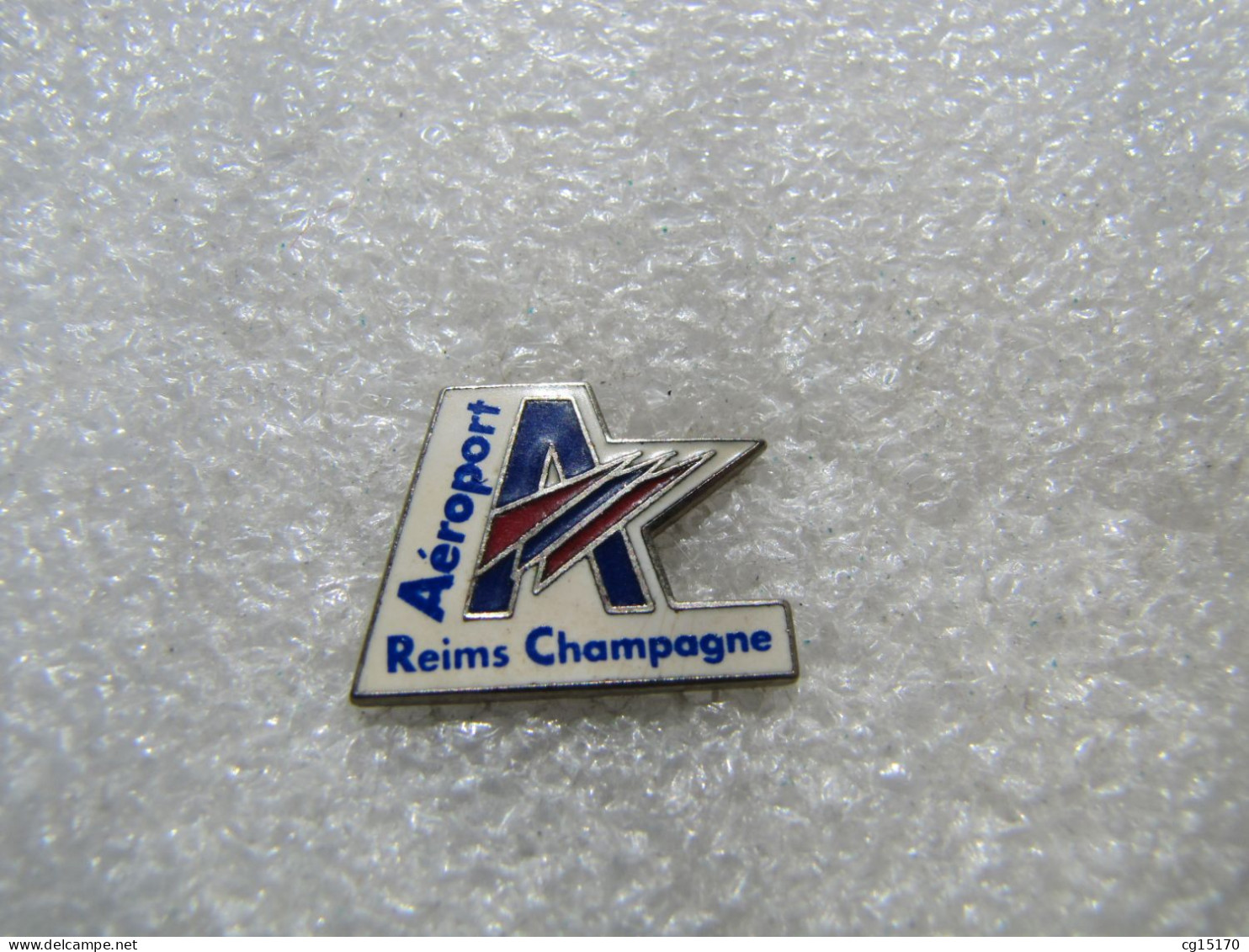 PIN'S    AÉROPORT  REIMS  CHAMPAGNE  Email Grand Feu - Airplanes