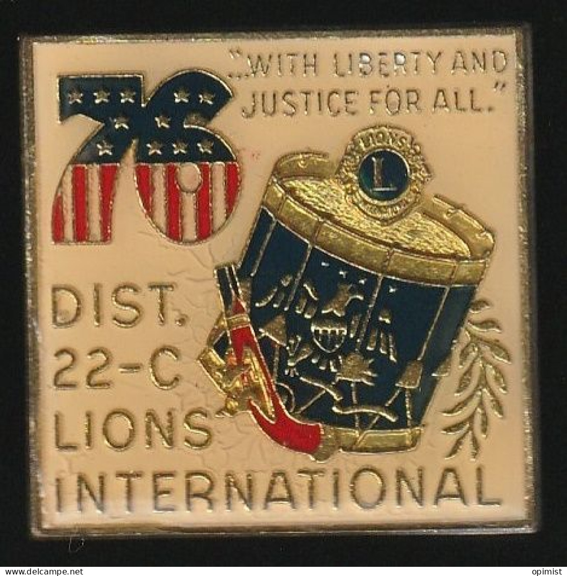 77641-Pin's Lion's Club..76 Th District. - Vereinswesen