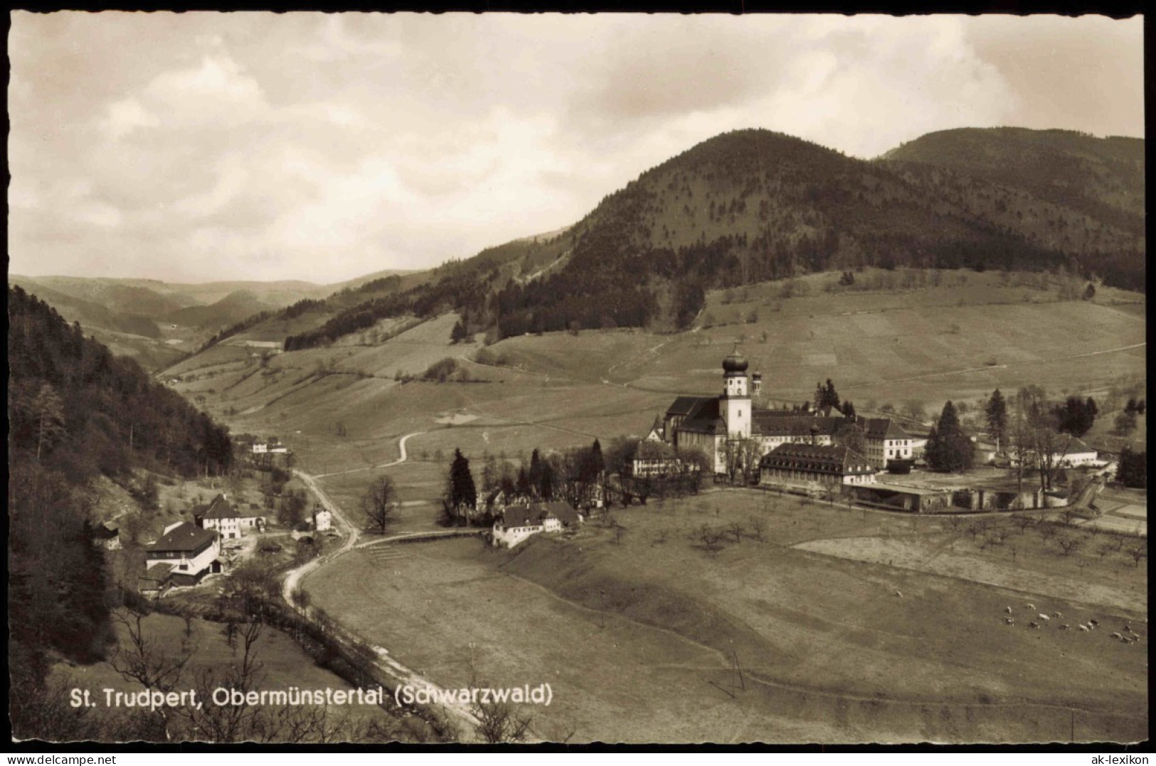 Münstertal  Ortsansicht St. Trudpert, Obermünstertal (Schwarzwald) 1960 - Muenstertal