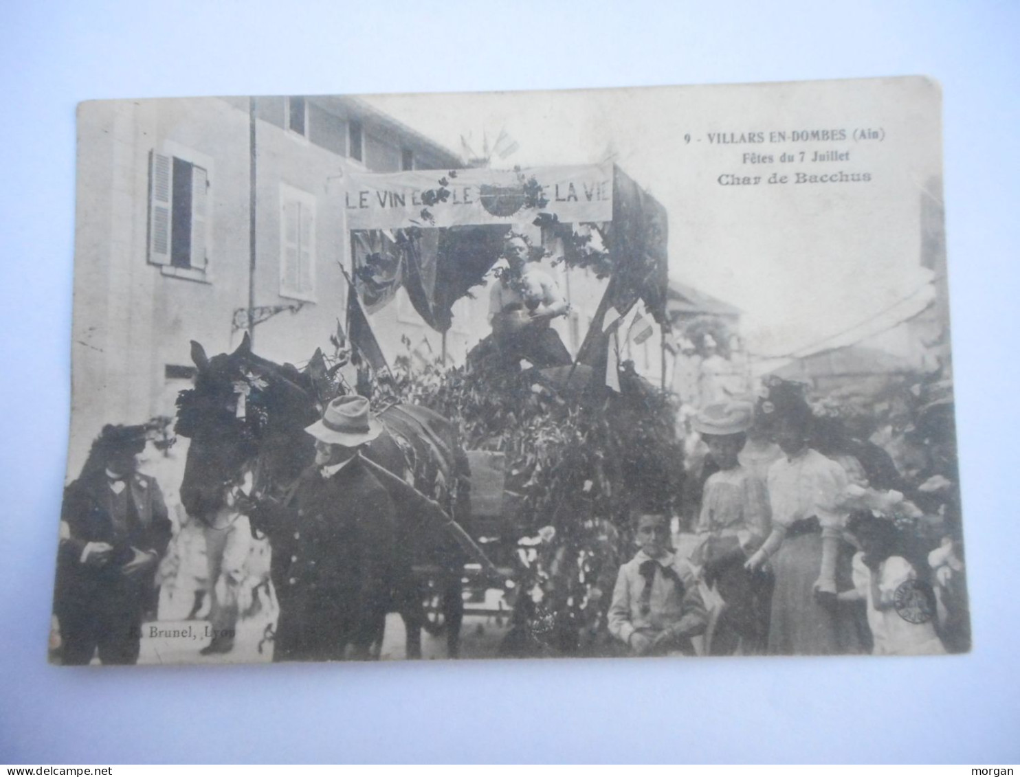 CPA 01 - VILLARS EN DOMBES - RARE ANIMATION FETES DU 7 JUILLET  CHAR DE BACCHUS - Villars-les-Dombes