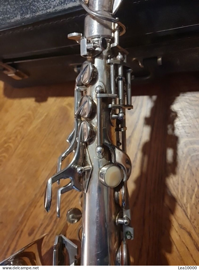 Saxophone Alto Couesnon Paris, Plaqué Argent, Nacre. - Instruments De Musique