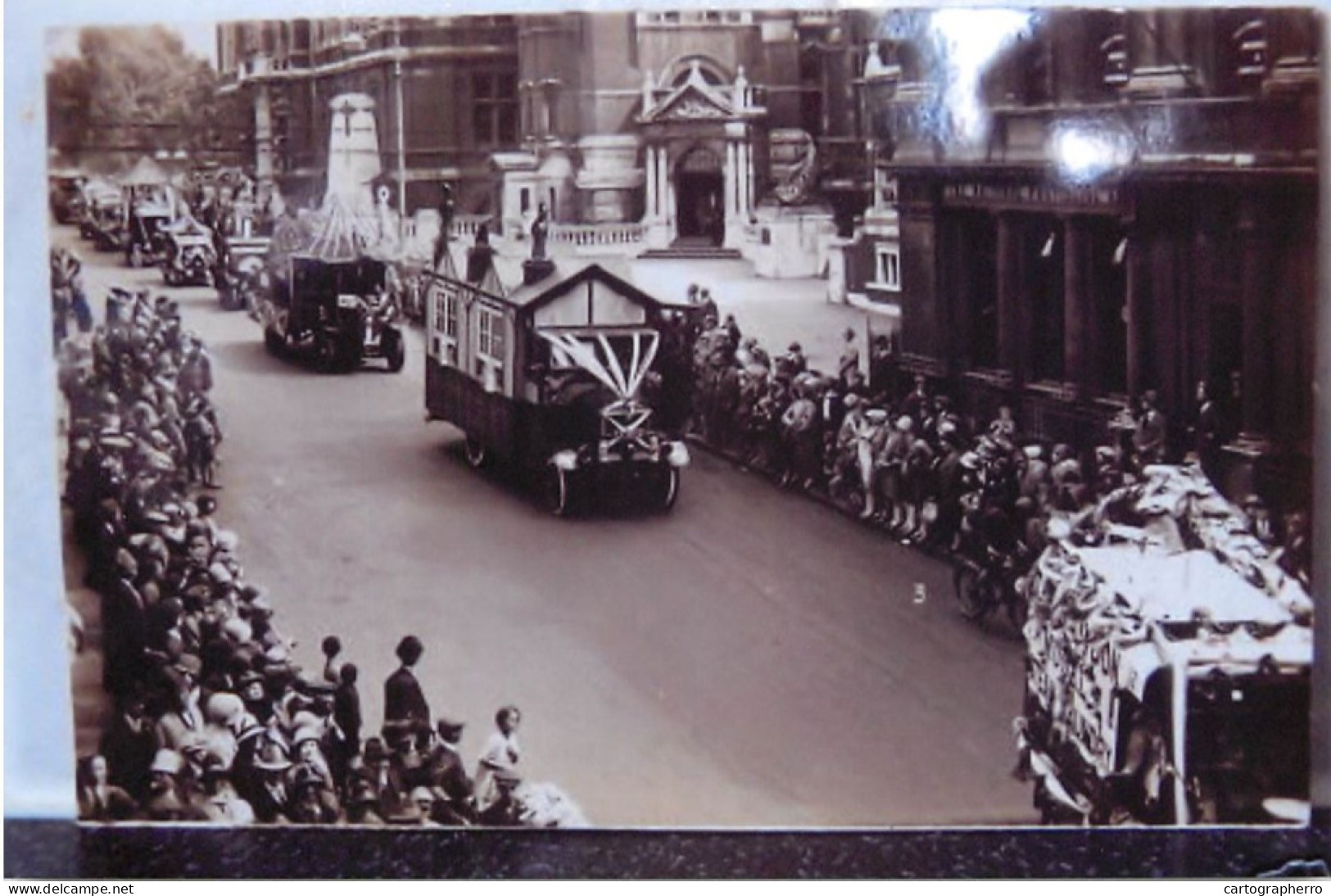 South London Croydon Continental Size 10 X 14 Cm Repro Photo Parade Truck Ceremony Caravan - Europa