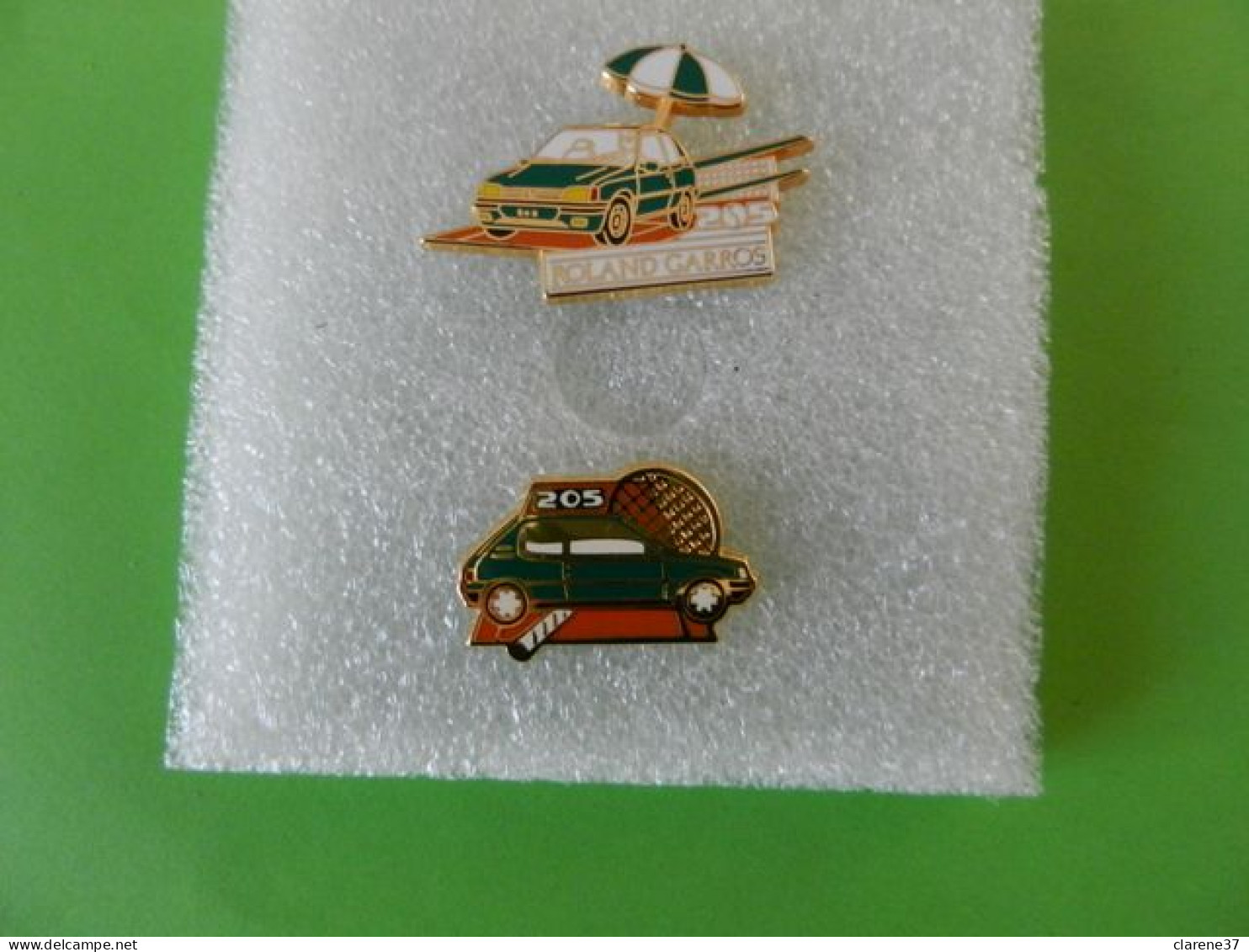 PIN S  PEUGEOT  Lot De 2 Pin 's 205 ROLAND GAROS - Peugeot