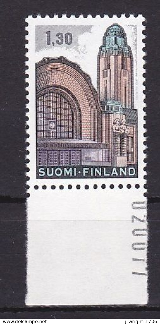 Finland, 1971, Helsinki Railway Station/Normal Paper, 1,30mk, MNH - Ungebraucht