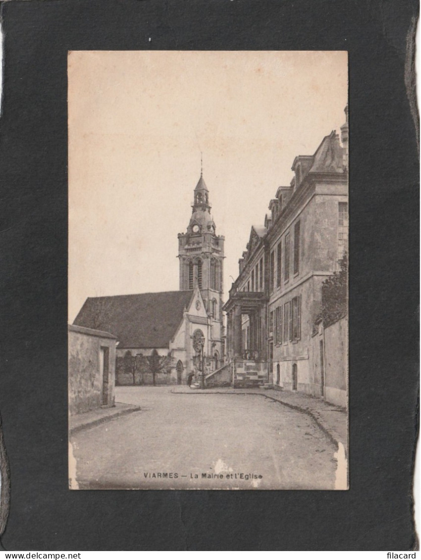 128460            Francia,      Viarmes,    La  Mairie  Et   L"Eglise,  NV(scritta) - Viarmes