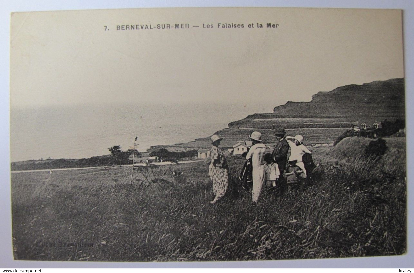 FRANCE - SEINE MARITIME - BERNEVAL-sur-MER - Les Falaises Et La Mer - Berneval