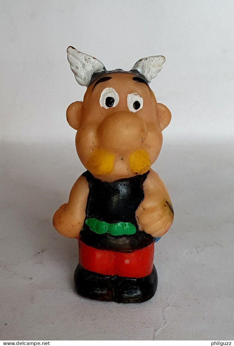 FIGURINE ASTERIX EMBOUT DE CRAYON 1967 Variante Modèle AILES POINTUES (2) - Asterix & Obelix