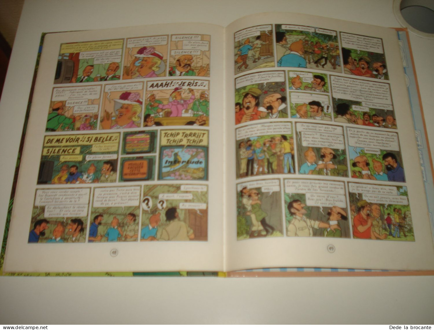 C54 (4)/ Tintin - Et les Picaros - EO 1976 - C1 - 24 traductions - Très bon état