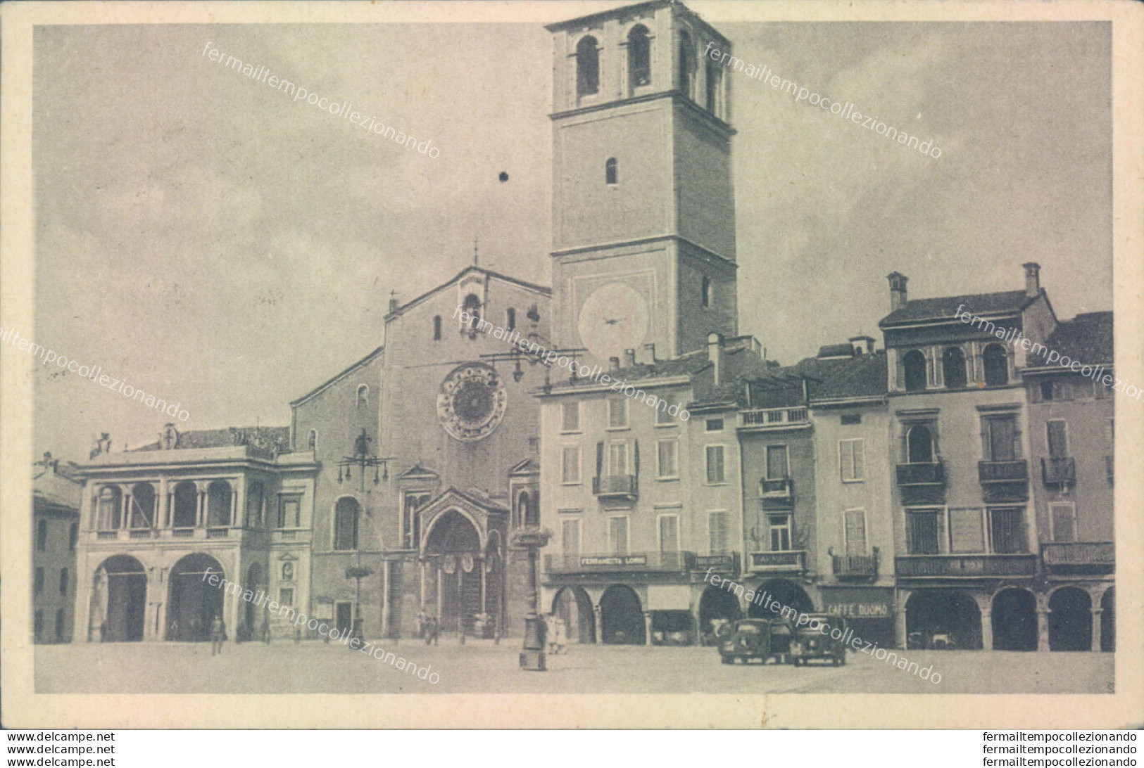 Ad261 Cartolina Lodi Citta'  Piazza Della Vittoria - Lodi