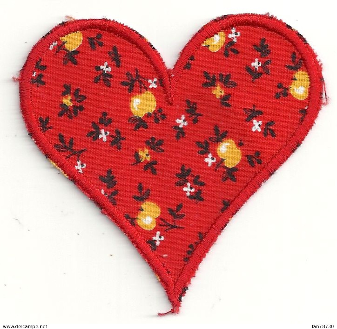 Applique En Tissu à Coudre, Motif Coeur - Frais Du Site Déduits - Spitzen Und Stoffe