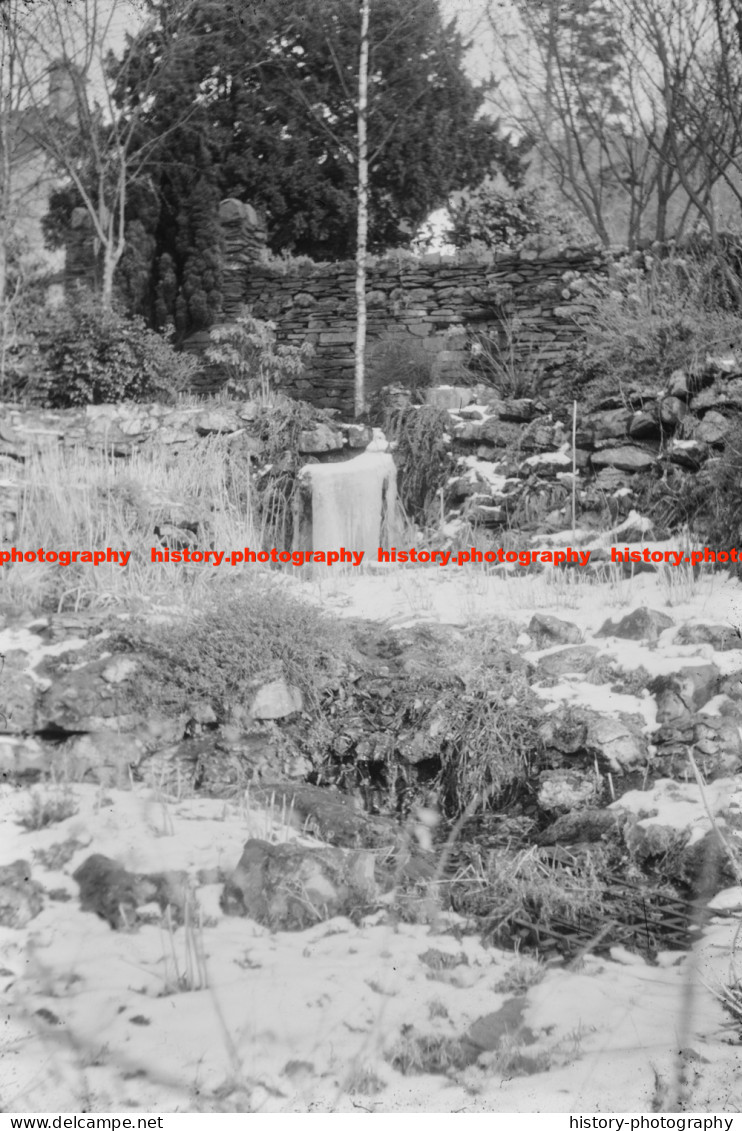 Q003144 Waterfall. Romney Hotel. Waterhead. Cumbria. 1963 - REPRODUCTION - Autres & Non Classés