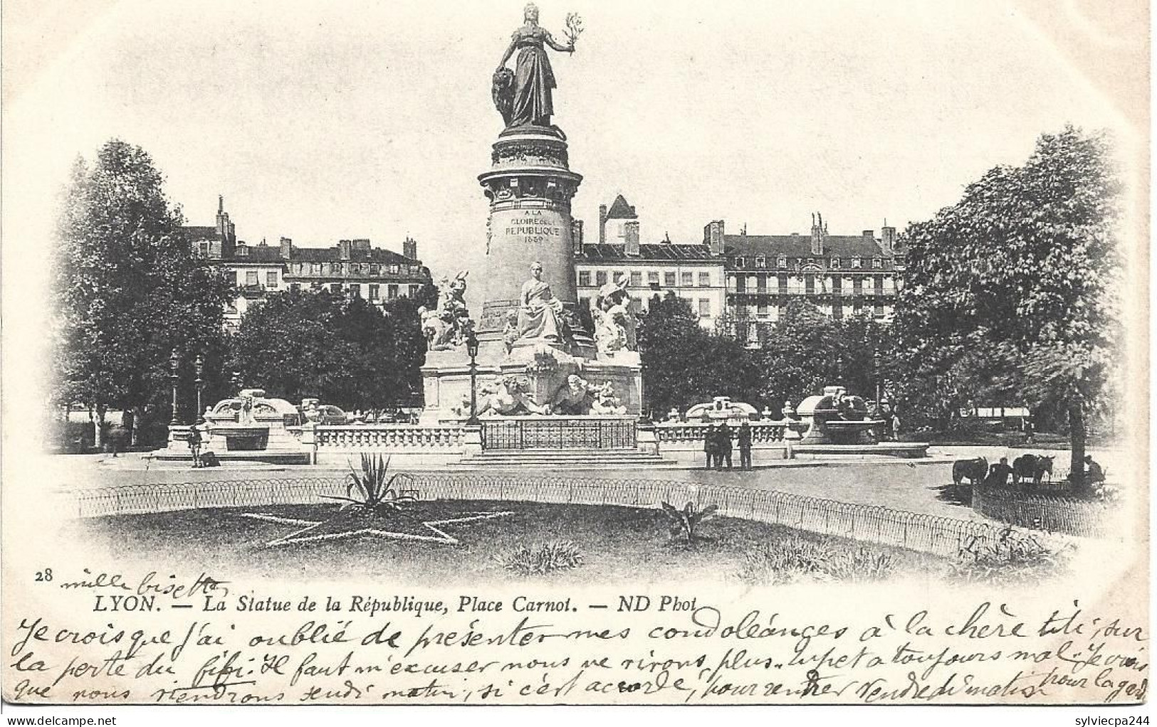 CPA 69 - LYON - LA STATUE DE LA REPUBLIQUE - PLACE CARNOT - Lyon 2