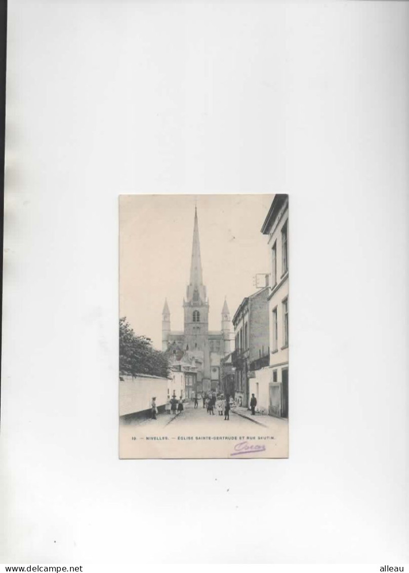 Nivelles - Eglise Sainte - Gertrude Et Rue Seutin - Nivelles
