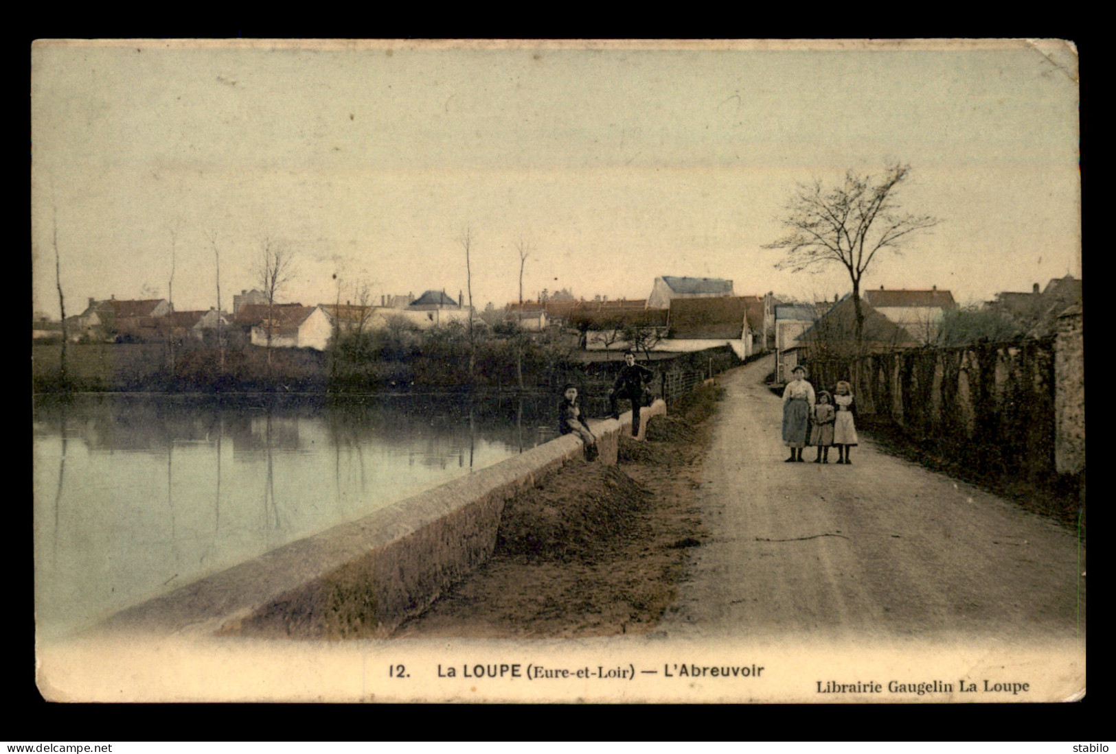 28 - LA LOUPE - L'ABREUVOIR - CARTE COLORISEE - La Loupe