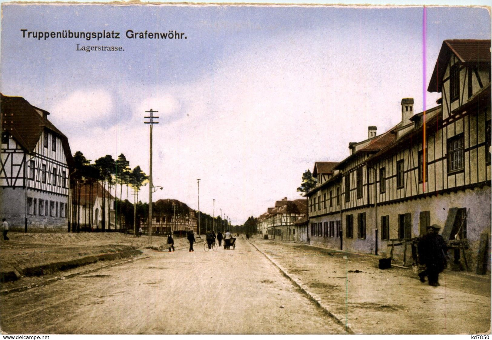 Bayern/Grafenwöhr - Truppenübungsplatz - Lagerstrasse - Grafenwoehr