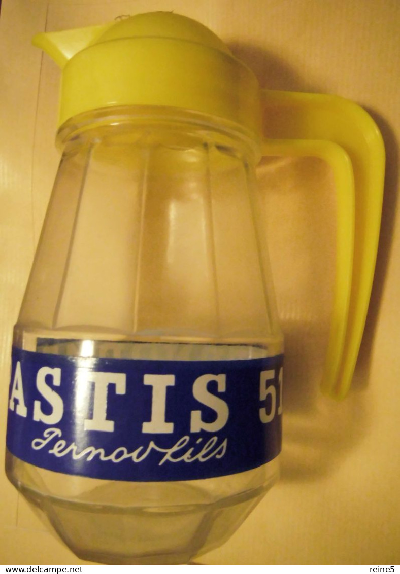 CARAFE PASTIS 51 PERNOD FILS & L'Autre Coté PERNOD 45 PERNOD FILS -HAUTEUR De 20 Cm -TRES BON ETAT -REF -0-1-CAR-5151 - Carafes