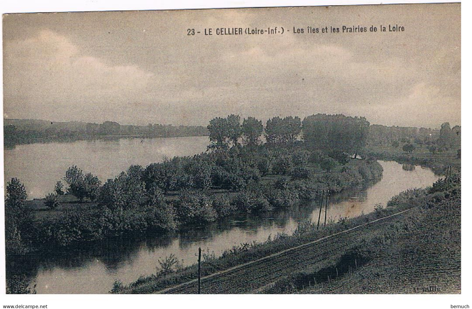 CPA CF LONG De La Loire  LE CELLIER - Structures